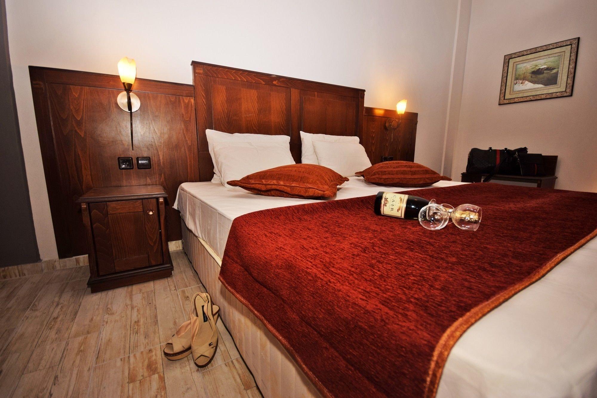 Paralia Beach Boutique Hotel エクステリア 写真