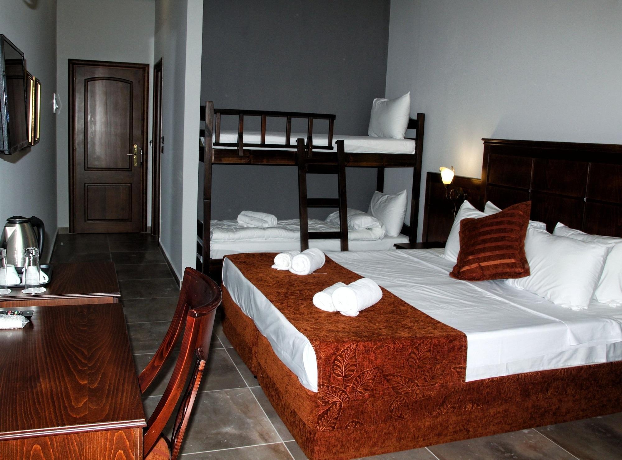 Paralia Beach Boutique Hotel エクステリア 写真