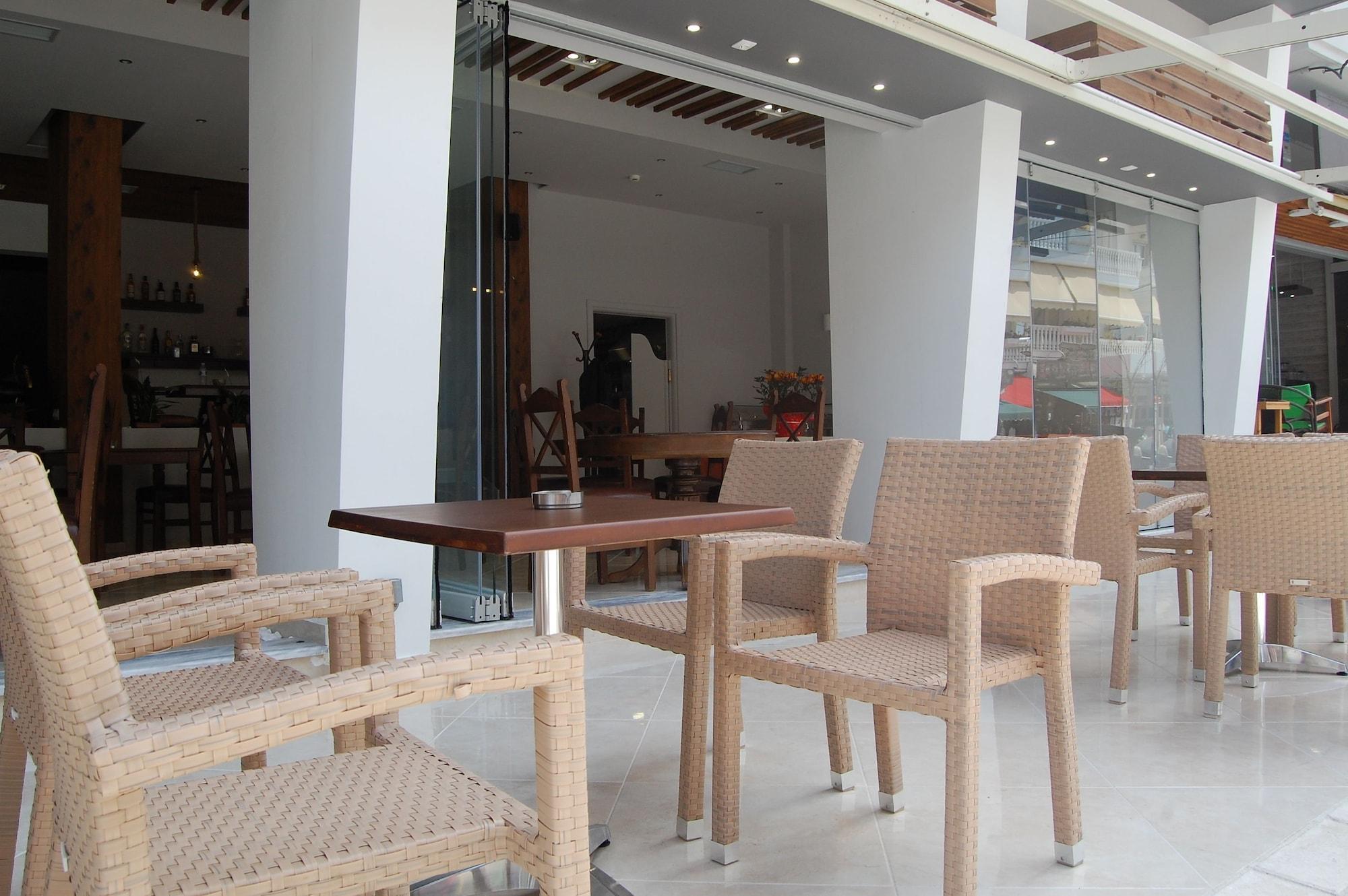 Paralia Beach Boutique Hotel エクステリア 写真