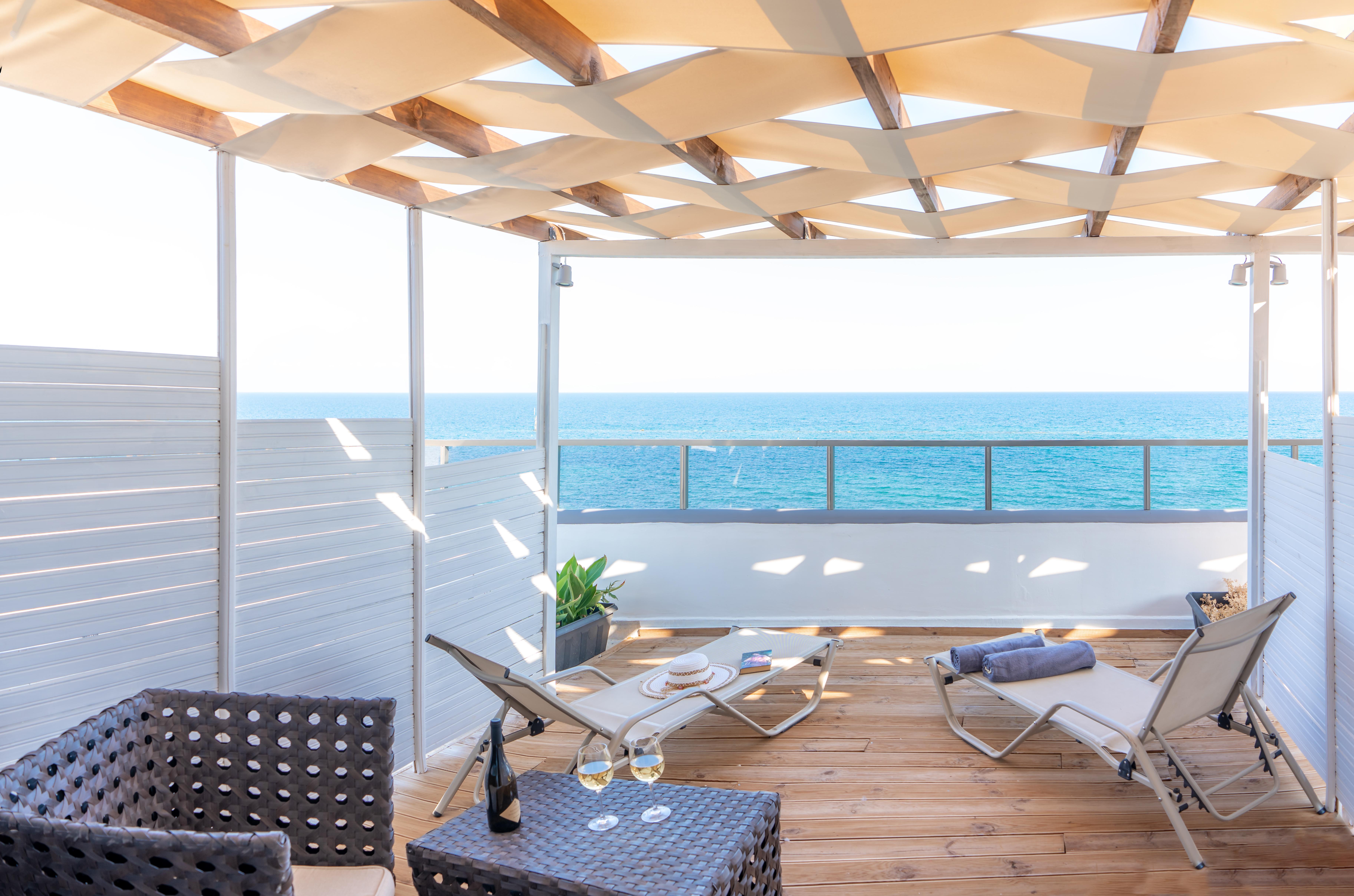 Paralia Beach Boutique Hotel エクステリア 写真