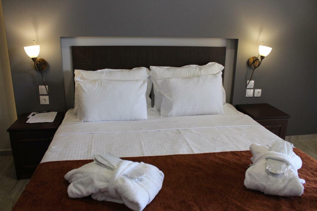Paralia Beach Boutique Hotel エクステリア 写真