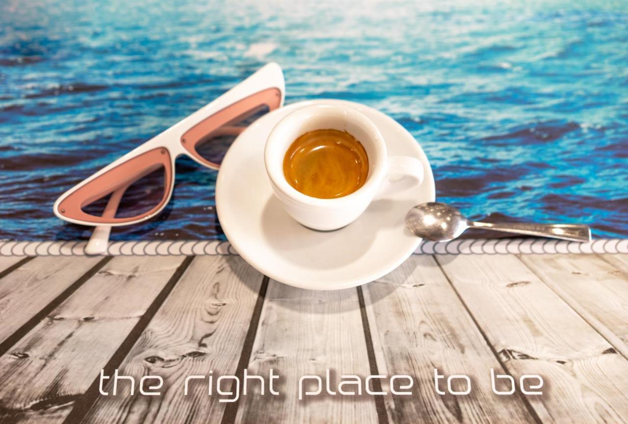 Paralia Beach Boutique Hotel エクステリア 写真